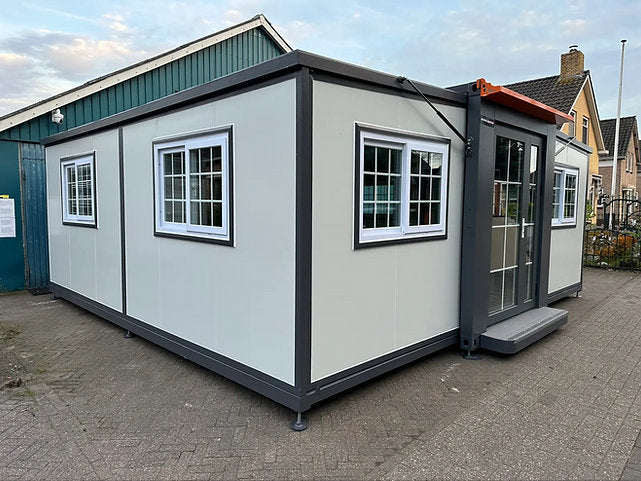 Tiny House Mobile Deluxe 2023 – StahlWorks