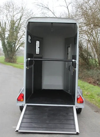 Van Gold Touring One