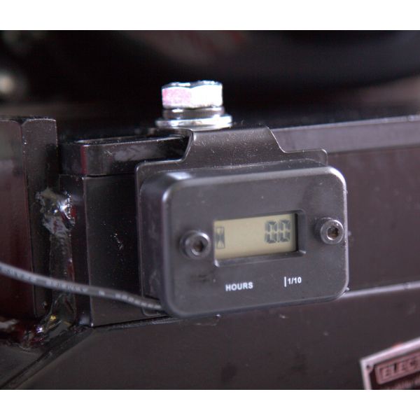 Broyeur de branches thermique 15 CV à démarrage électrique – Débit élevé
